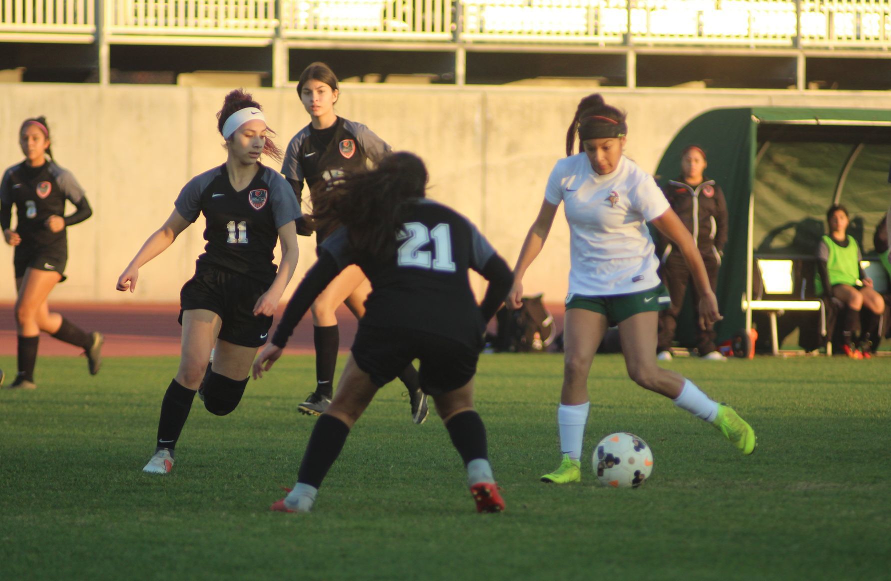 Kingsburg shuts out Selma